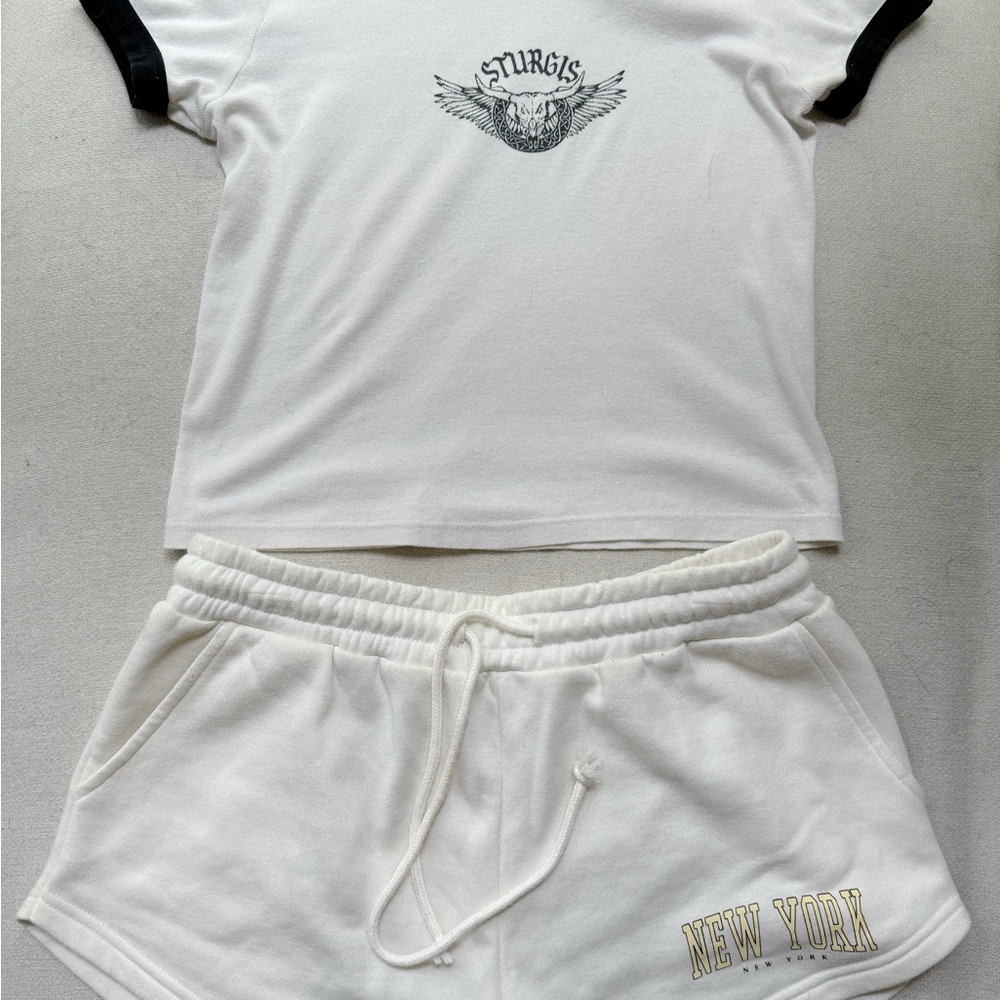 Brandy Melville White and Black Crop Top Sturgis Logo OS